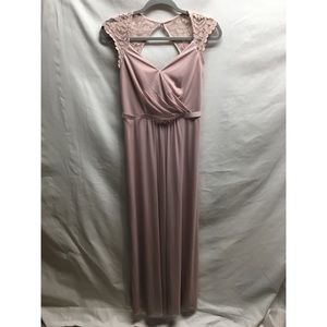 Bridesmaid dress. David’s bridal. Size4. Cameo